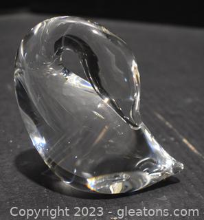 Steuben Crystal Sculpture Paperweight of Preening Goose